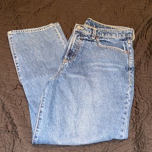 OLD NAVY MOM JEANS